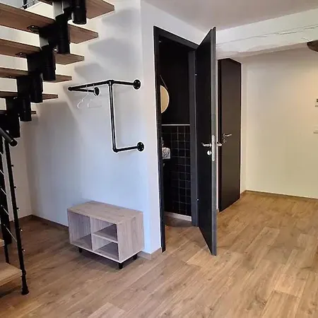 Charmante Maisonnette Entre Foret Et Detente Avec Et Wifi - Fr-1-589-786