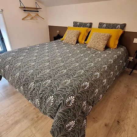 Charmante Maisonnette Entre Foret Et Detente Avec Et Wifi - Fr-1-589-786 *