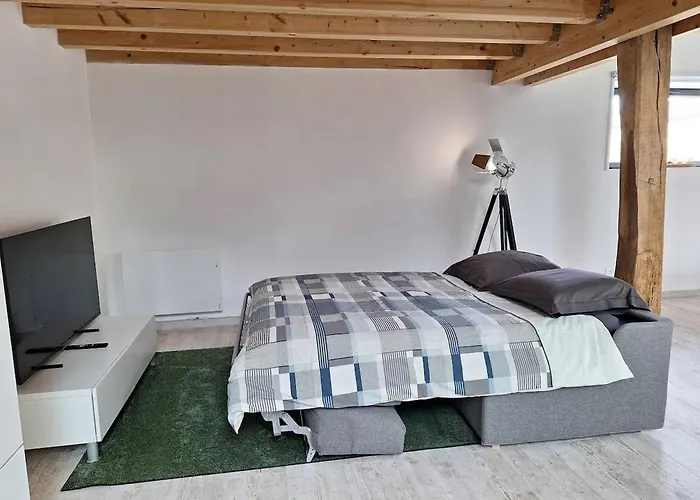 Holiday home Charmante Maisonnette Entre Foret Et Detente Avec Et Wifi - Fr-1-589-786